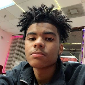 Meet your Posher, Izaiah